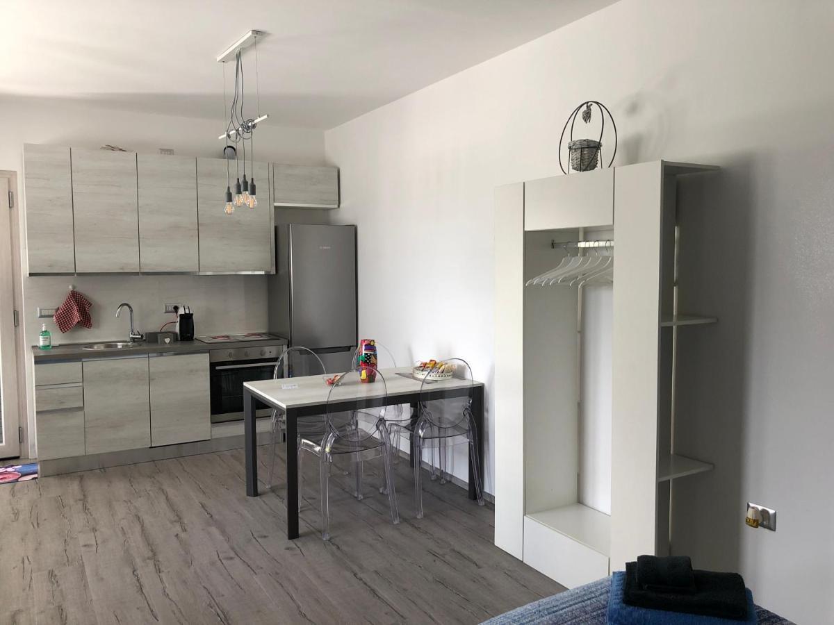 La Casetta Tra Sassi E Ulivi B&B Matera Exterior foto